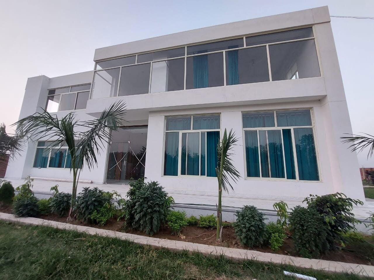 B.P. Singh Memorial Academy school building in Itwa, Rehra Bazar